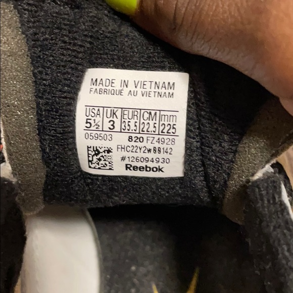 Reebok Womens Cardi B Sneakers Size 5 1/2 - Picture 7 of 7